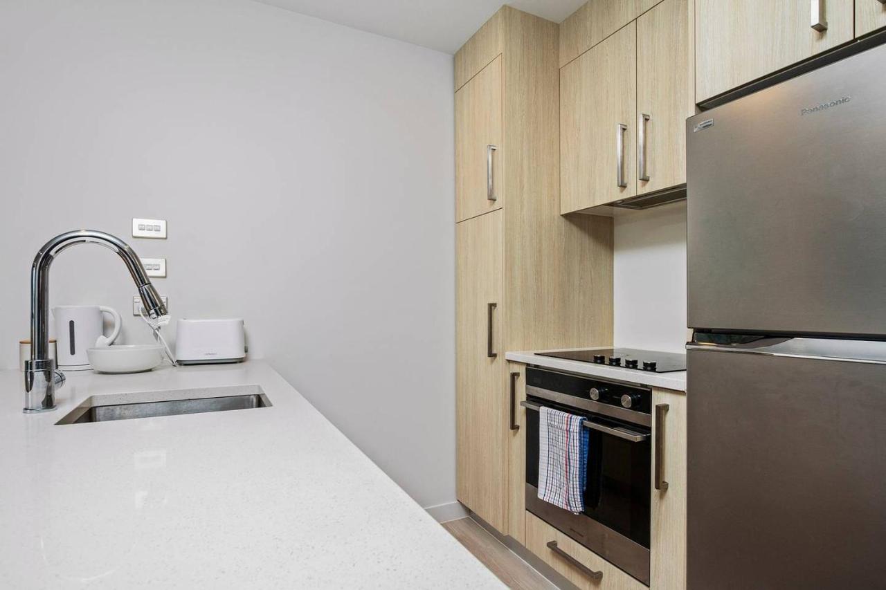 Sky Tower On Your Doorstep! Modern Two Bedroom Auckland Eksteriør bilde